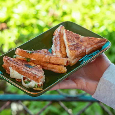 Cunda Mor Limon Bed & Breakfast 3*