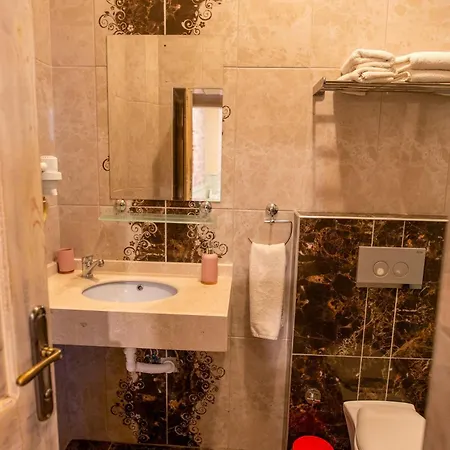 Cunda Mor Limon Bed & Breakfast *