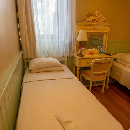 Cunda Mor Limon B&B Ayvalı
