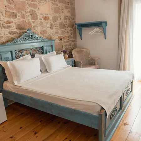 Cunda Mor Limon Ayvalı